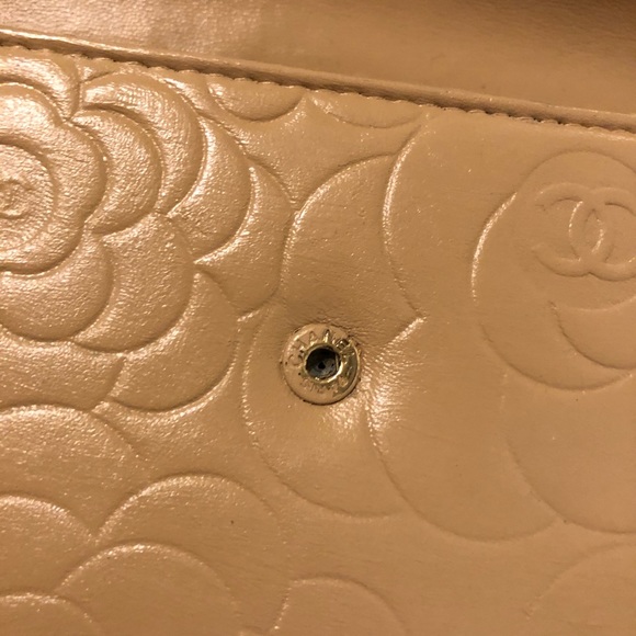 FLAWED✨ Chanel wallet WOC crossbody authentic - Picture 10 of 14